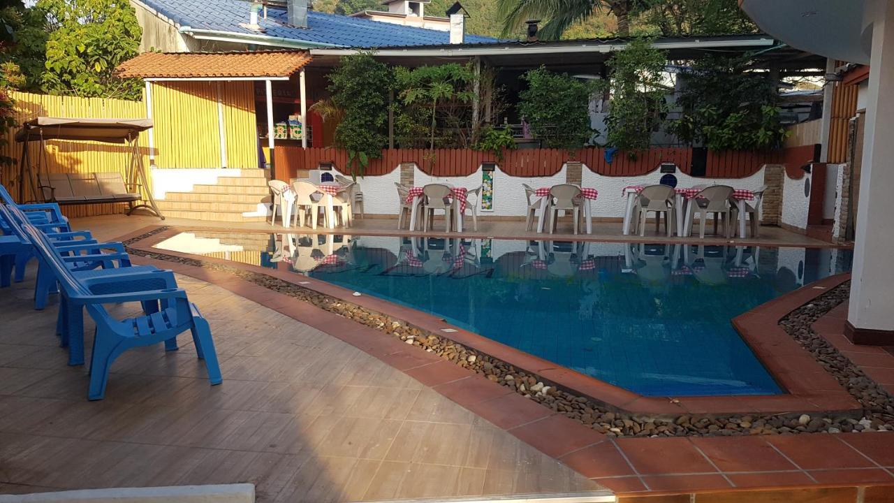 La Capannina Hotel Patong Екстериор снимка