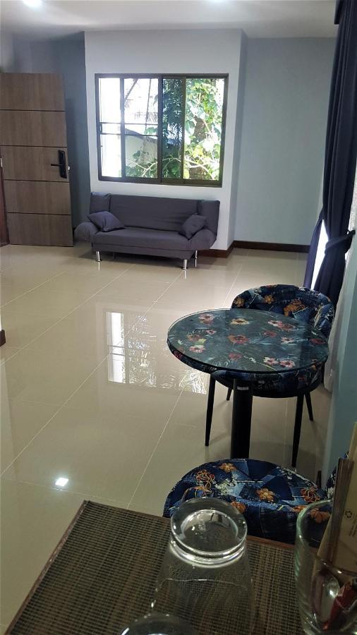 La Capannina Hotel Patong Екстериор снимка