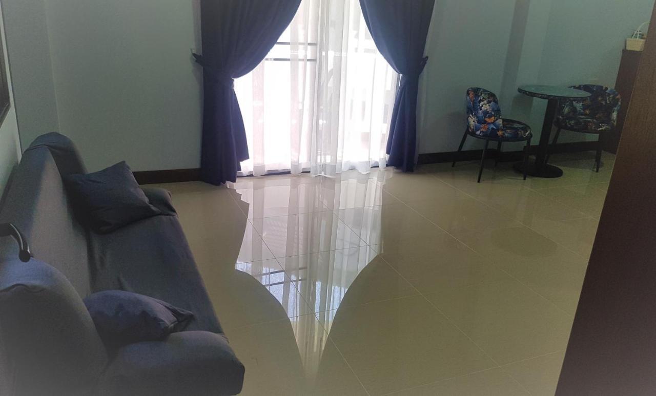 La Capannina Hotel Patong Екстериор снимка